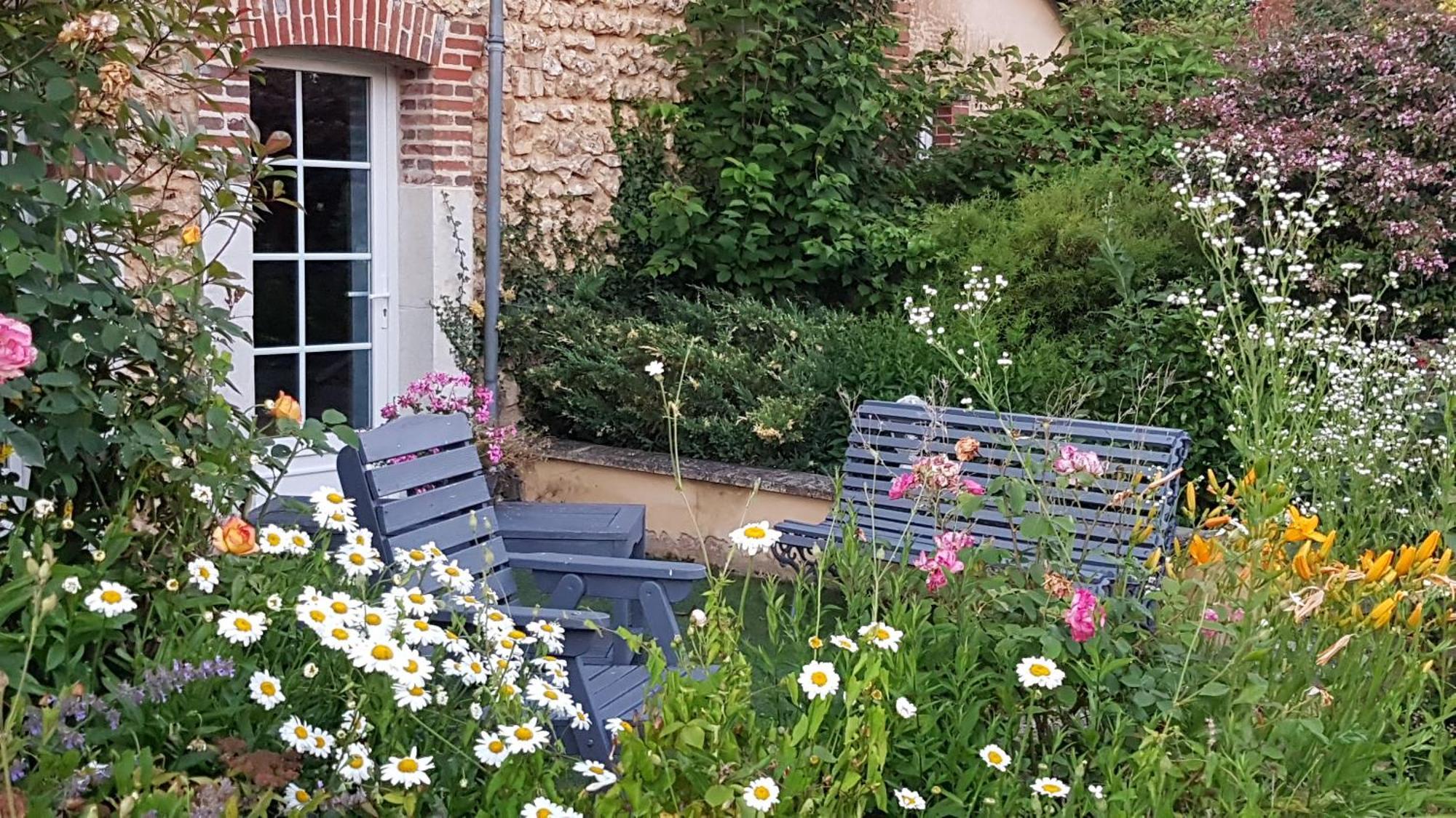 Chambres D'Hotes Les Chatelains Ennordres Exterior foto