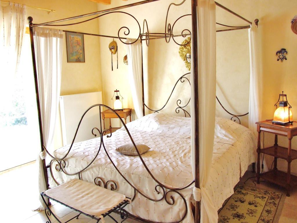 Chambres D'Hotes Les Chatelains Ennordres Zimmer foto